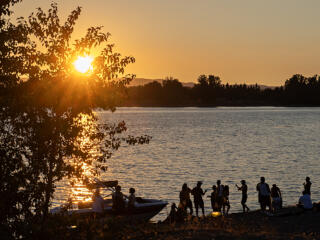 Summer sunset at Frenchman&#8217;s Bar photo gallery