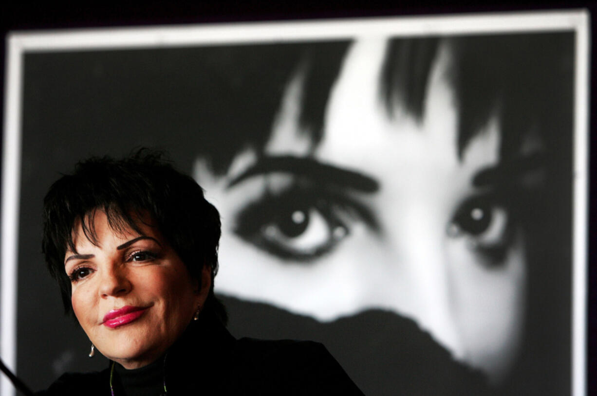 Liza Minnelli attends a press conference Oct. 13, 2009, ahead of her tour &ldquo;Liza&rsquo;s at the Palace&rdquo; at the Sydney Opera House in Sydney.