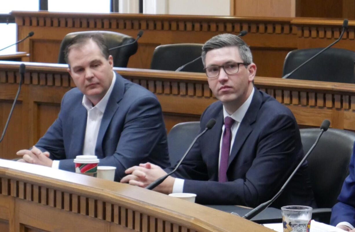 Senate Minority Leader John Braun, R-Centralia, left, and House Minority Leader Drew Stokesbary, R-Auburn, meet with reporters ahead of the 2024 legislative session (Bill Lucia/Washington State Standard)