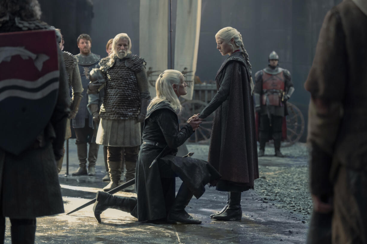 Matt Smith, left, as Daemon Targaryen and Emma D&Ccedil;&fnof;&Ugrave;Arcy as Rhaenyra Targaryen in &Ccedil;&fnof;&uacute;House of the Dragon.&Ccedil;&fnof;&ugrave; (Ollie Upton/HBO/TNS)