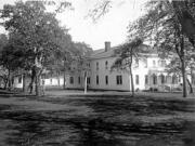 The Indian boarding school at For Simcoe (Yakima Valley Museum)