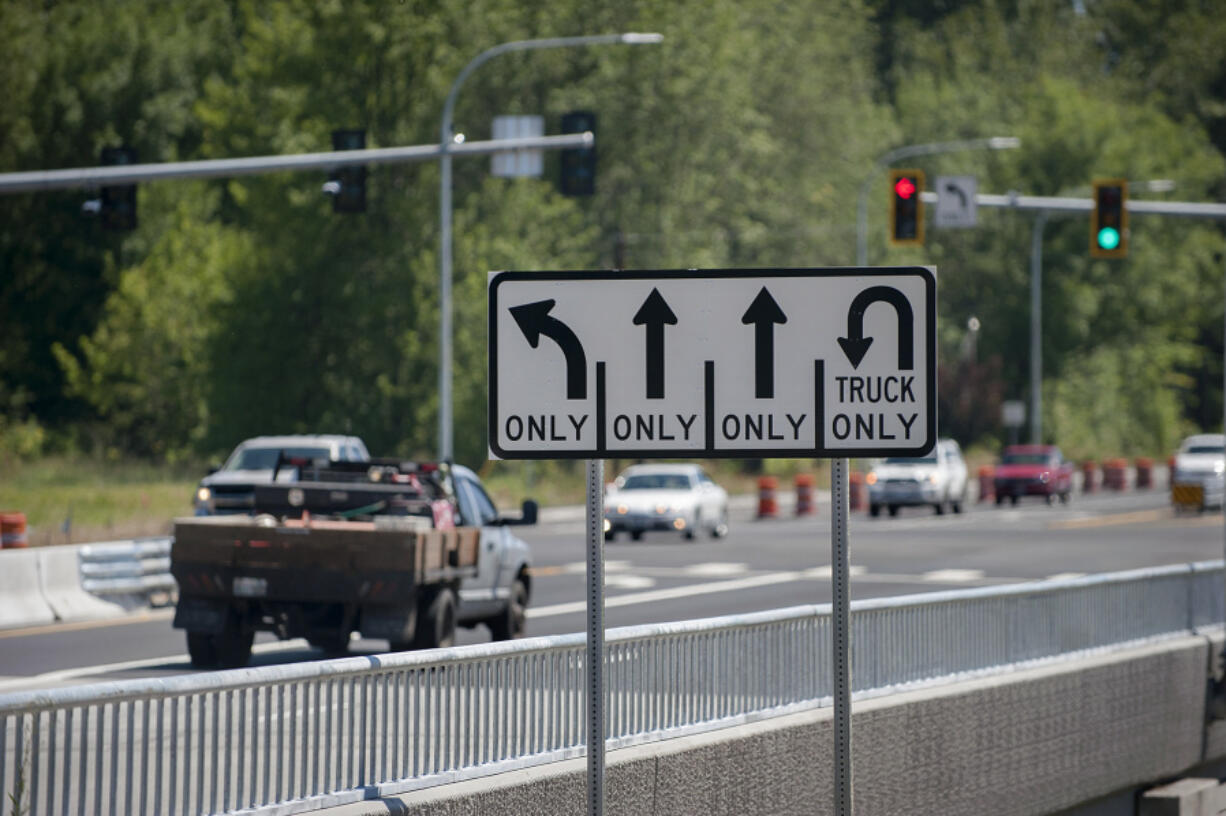 What is the law in Washington on u-turns?