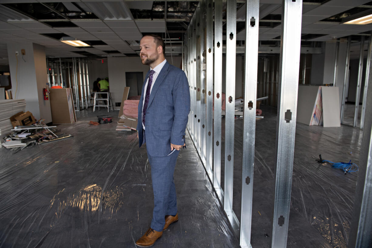 Billy Henry of the Northwest Association for Blind Athletes explores the organization's new space in downtown Vancouver.