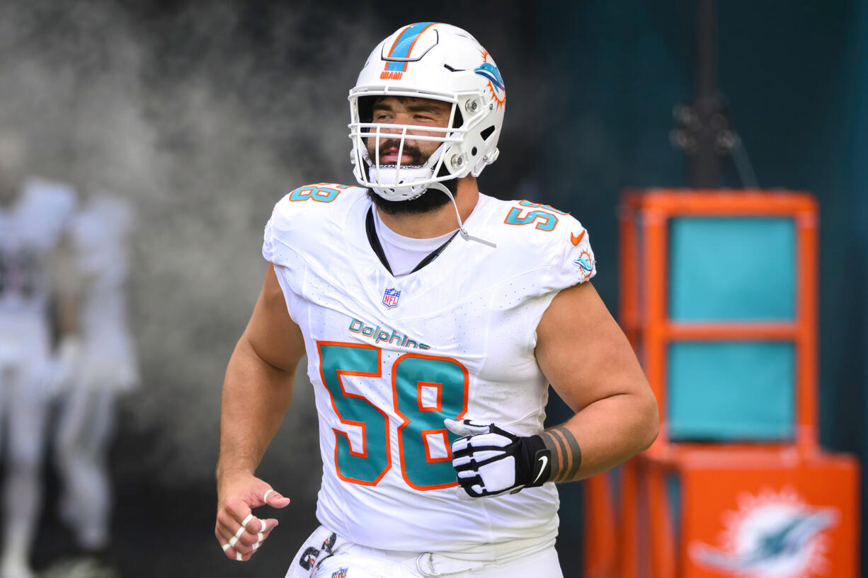 Former Miami Dolphins offensive lineman Connor Williams said he looks forward to the building process as a member of the Seattle Seahawks..