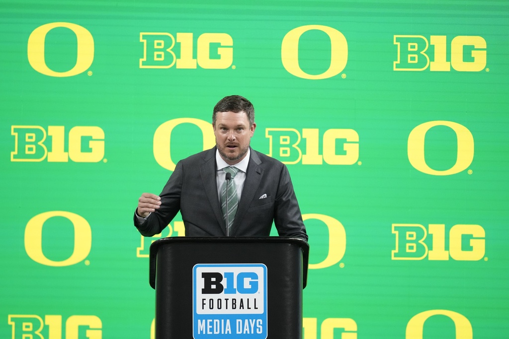 Oregon Ducks No. 3 in college football preseason AP Top 25; No