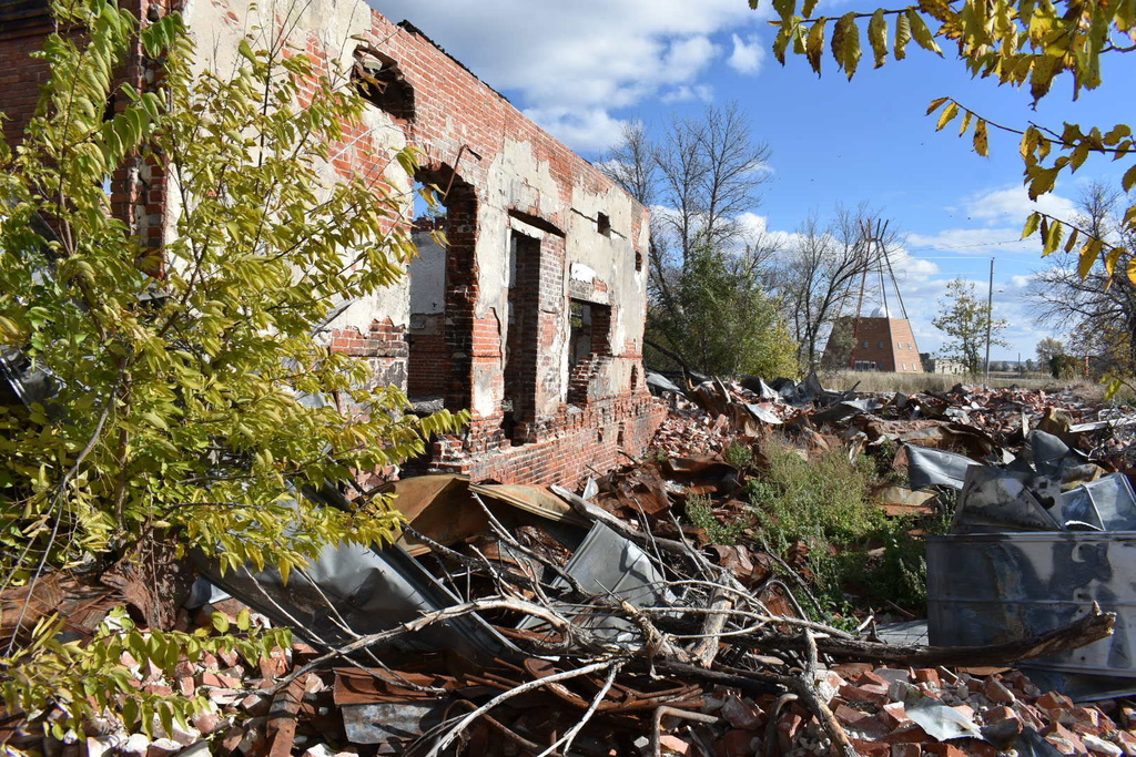 FILE - The ruins of a building that was part of a Native American boarding school on the Rosebud Sioux Reservation in Mission, S.D., are show here Oct. 15, 2022. Federal officials with the Interior Department called on the U.S. government Tuesday, July 30, 2024, to apologize for a nationwide system of boarding schools in which Native children faced abuse and neglect.