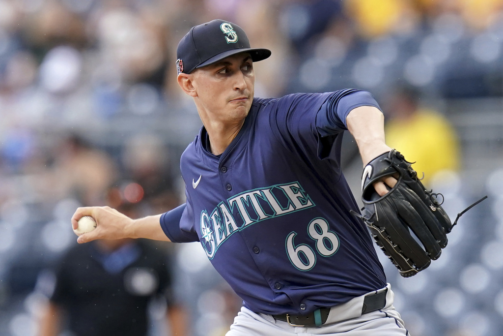 Seattle Mariners starting pitcher George Kirby delivers during the first inning of a baseball game against the Pittsburgh Pirates, Sunday, Aug. 18, 2024, in Pittsburgh.