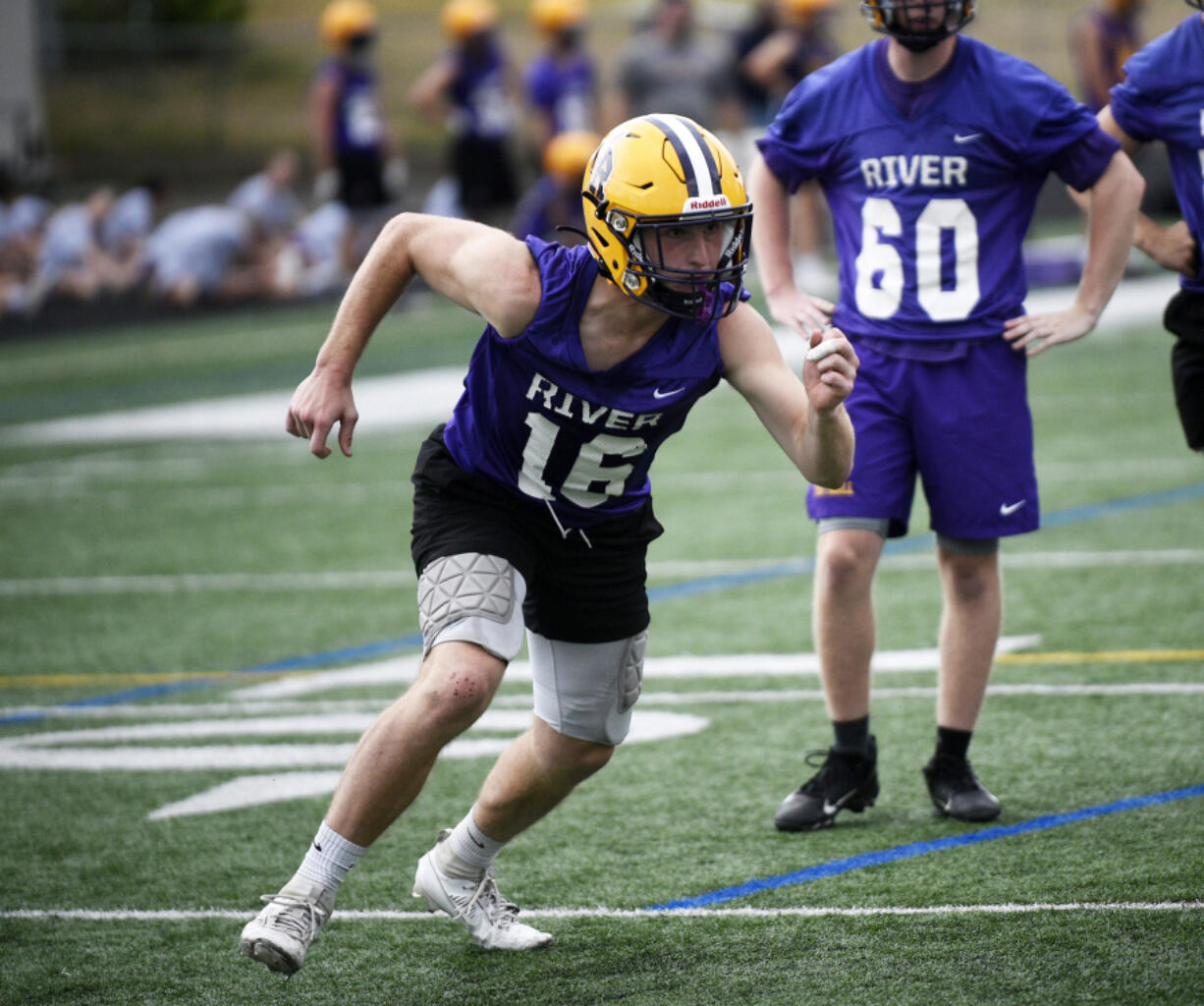 Senior Preston Shearer goes through drills during a preseason practice at Columbia River High School on Thursday, Aug. 22, 2024.