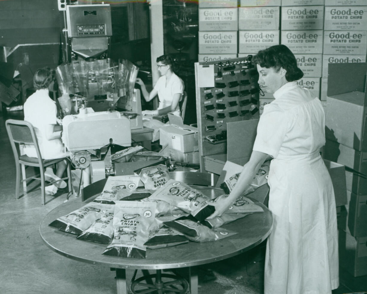 Workers prepare bags of chips in 1958 at the Good-ee Potato Chip Co. of downtown Vancouver.