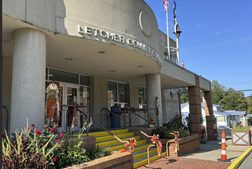 The outside of the Letcher County courthouse is shown on Friday, Sept. 20, 2024 in Whitesburg, Ky.