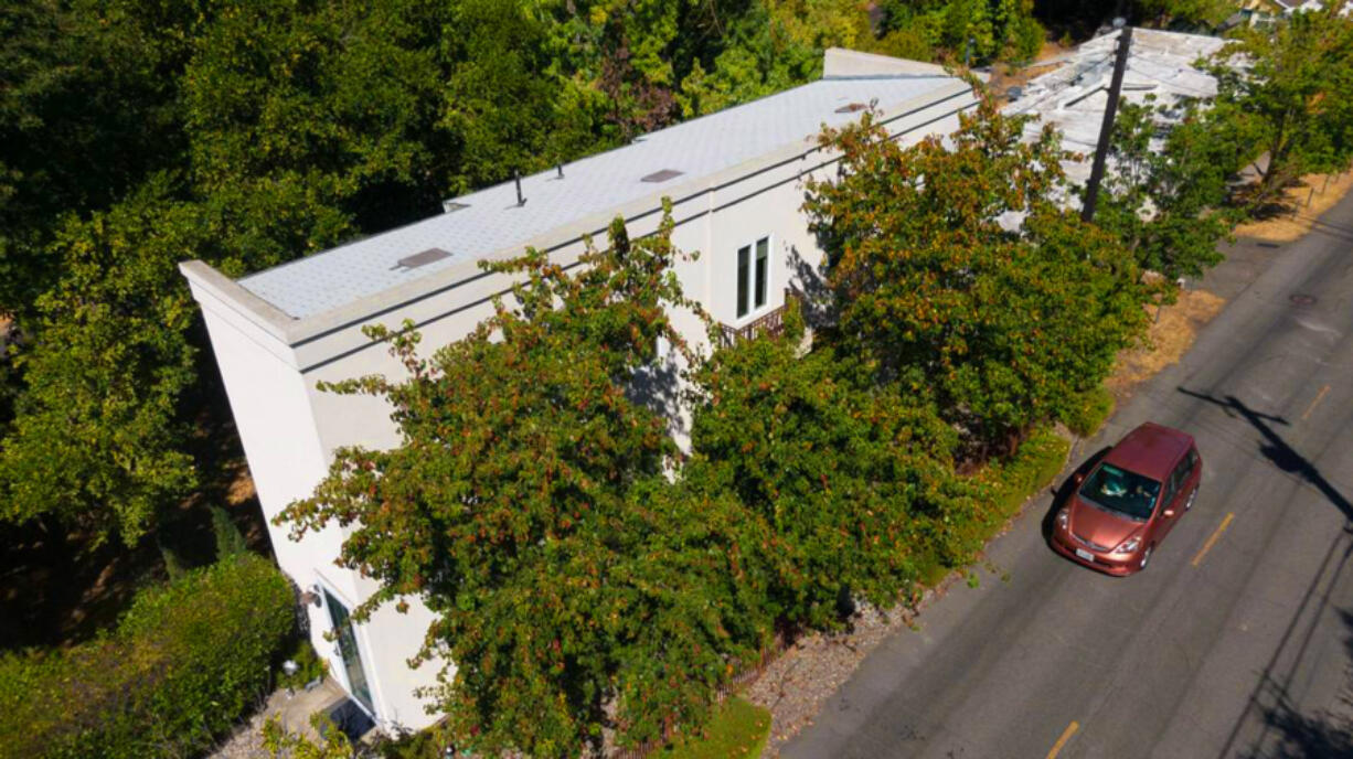 The Skinny House, a Sacramento landmark, stands on Del Rio Road in South Land Park earlier this month.