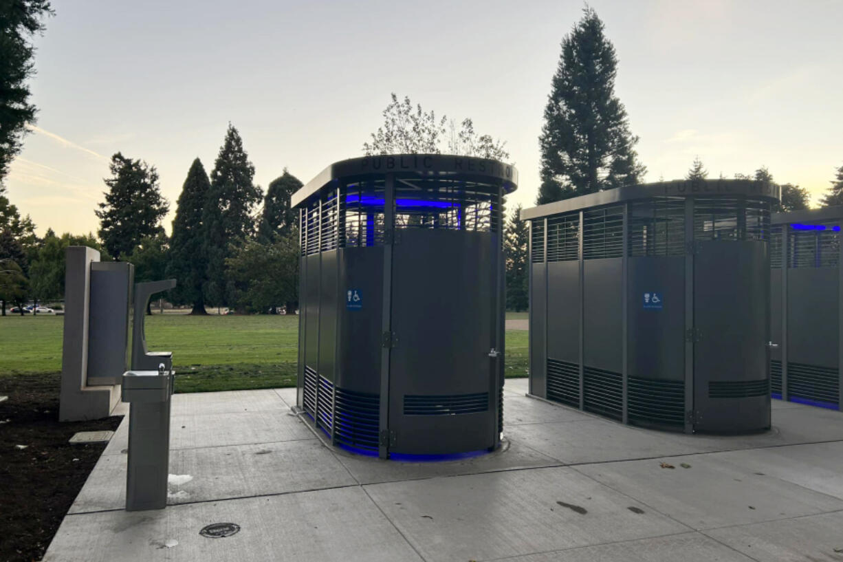 Portland Loos have been placed in Marshall Community Park in Vancouver to replace the portable toilets that had been in the park. &ldquo;(This) is a great resource for all the sports leagues that meet at Marshall Park,&rdquo; Vancouver Parks, Recreation and Cultural Services spokeswoman Melody Burton said.