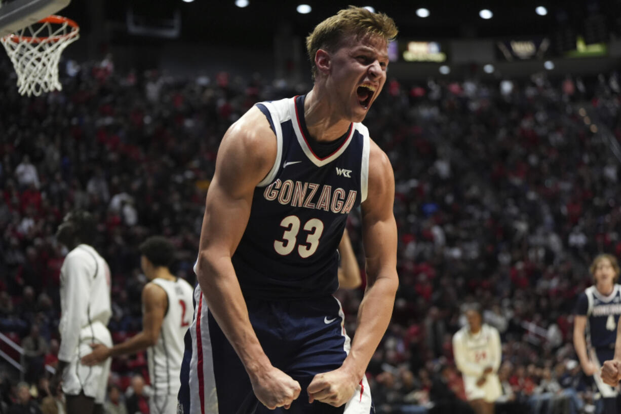 Gonzaga forward Ben Gregg celebrates during a win Monday over San Diego State.